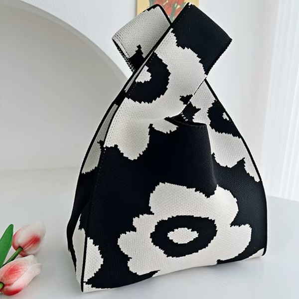 /uploads/image/2025/08/25/women-knit-bag-3.jpg women-knit-bag-3.jpg