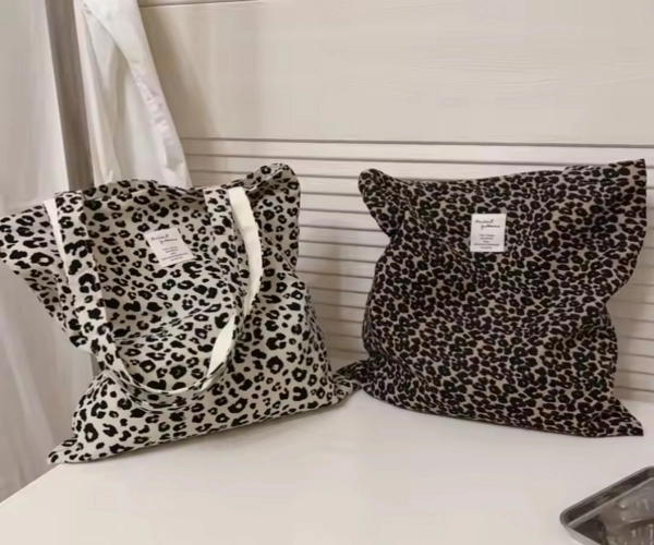 custom-canvas-tote-bags