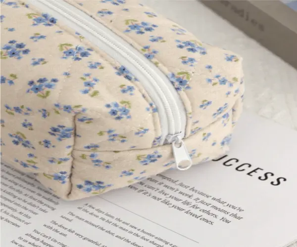 nylon-cosmetic-bag