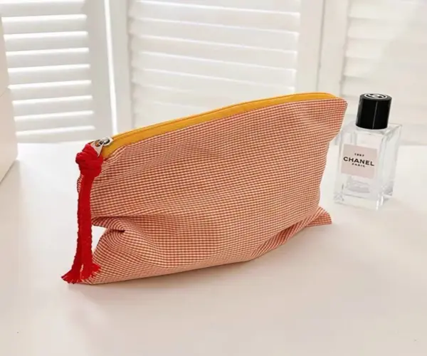 personalised-makeup-bag