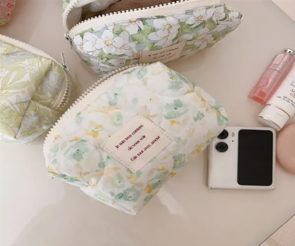 polyester-cosmetic-bag