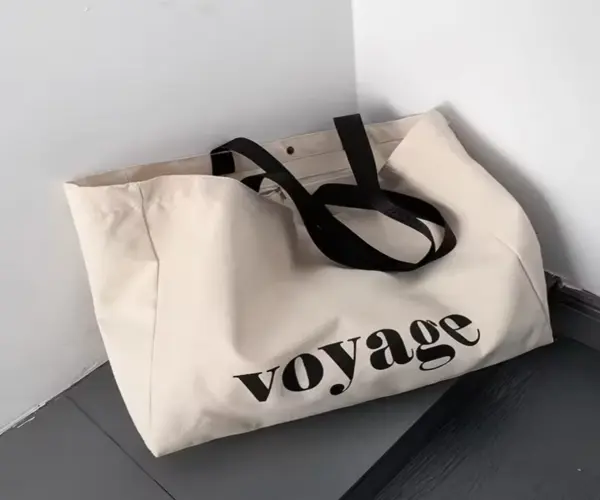 tote-with-compartments