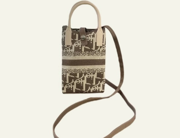 Knitted Phone Bag
