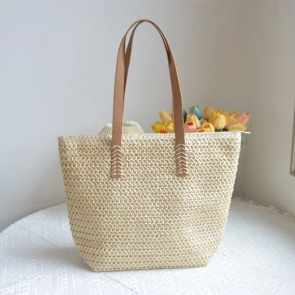 Straw/Rattan Tote Bag