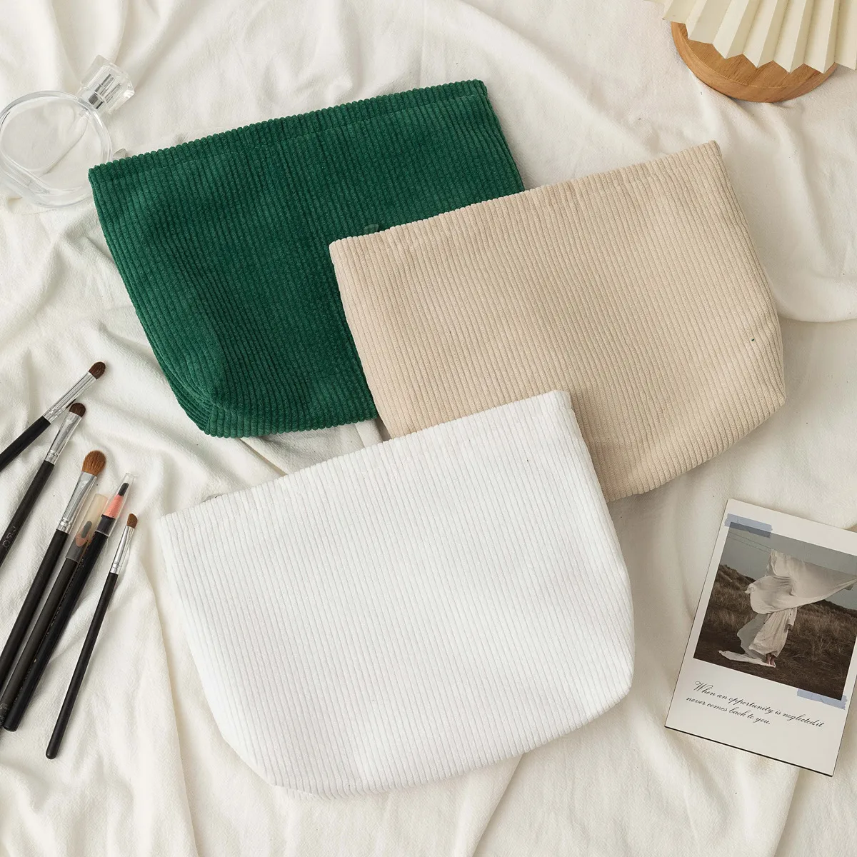 Wholesale corduroy make up bag for boutiques